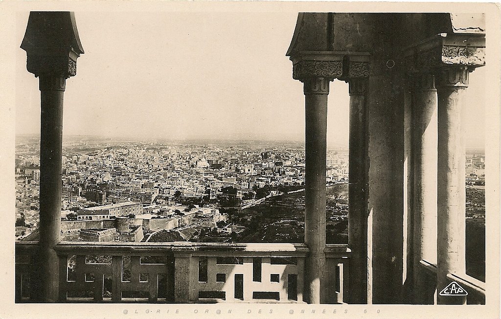111-vue prise du Belvedere.JPG